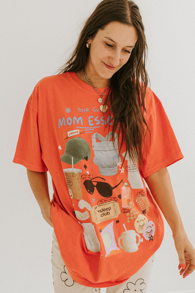 Mom Essentials Tee – A Survival Guide in Shirt Form